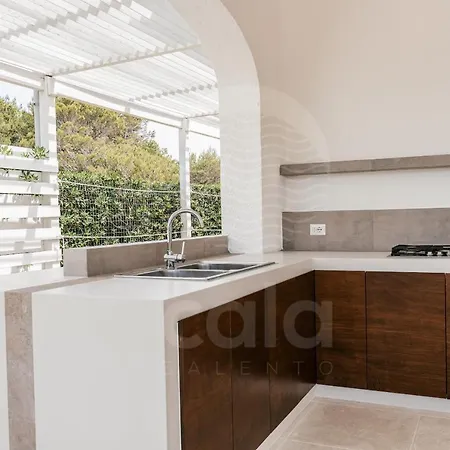 Villa Sabbia Bianca Con Accesso Diretto Alla Spiaggia Torre Lapillo