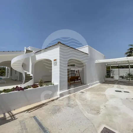 Villa Sabbia Bianca Con Accesso Diretto Alla Spiaggia