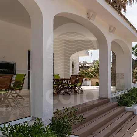 Sabbia Bianca Con Accesso Diretto Alla Spiaggia Villa