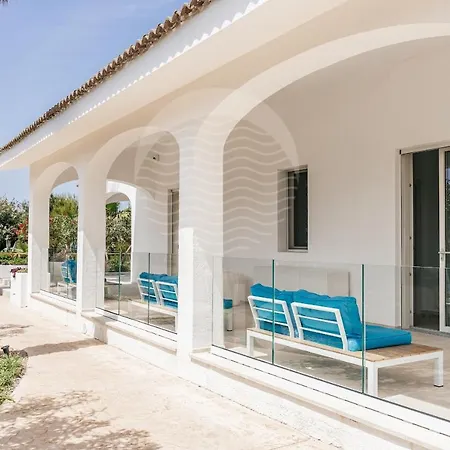 Sabbia Bianca Con Accesso Diretto Alla Spiaggia Villa *