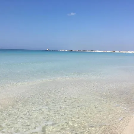 Sabbia Bianca Con Accesso Diretto Alla Spiaggia
